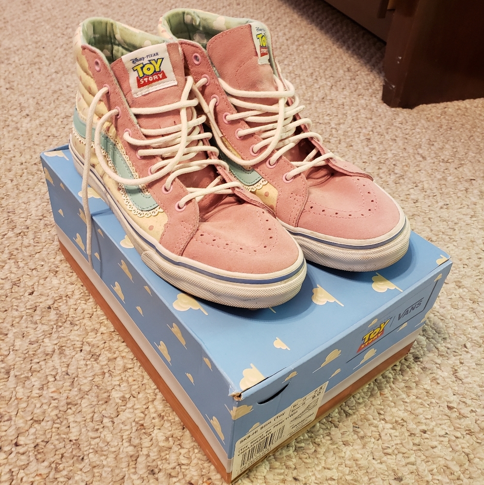 EUC Toy Story Bo Peep SK8-Hi Slim Vans Size 9